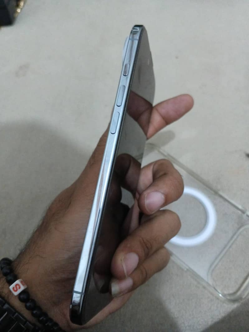 Iphone 17 air 4