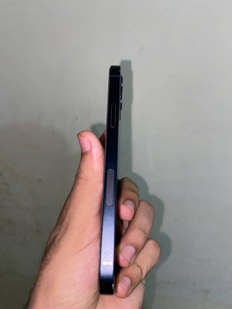 Apple iPhone 12 Jv 3