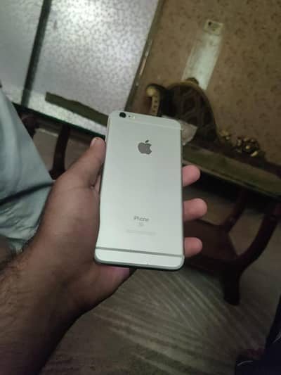 Apple iPhone 6 Plus