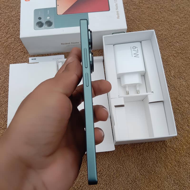 Xiaomi Redmi Note 13 Pro 4