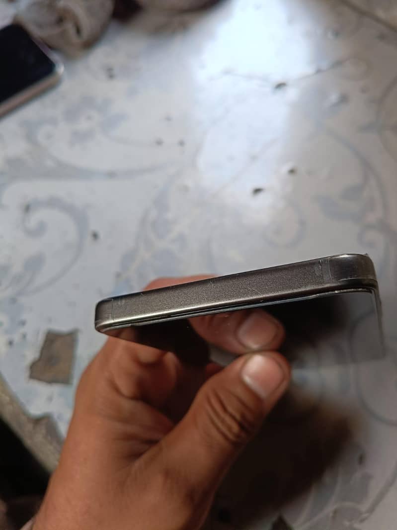 OPPO A5 Pro 4