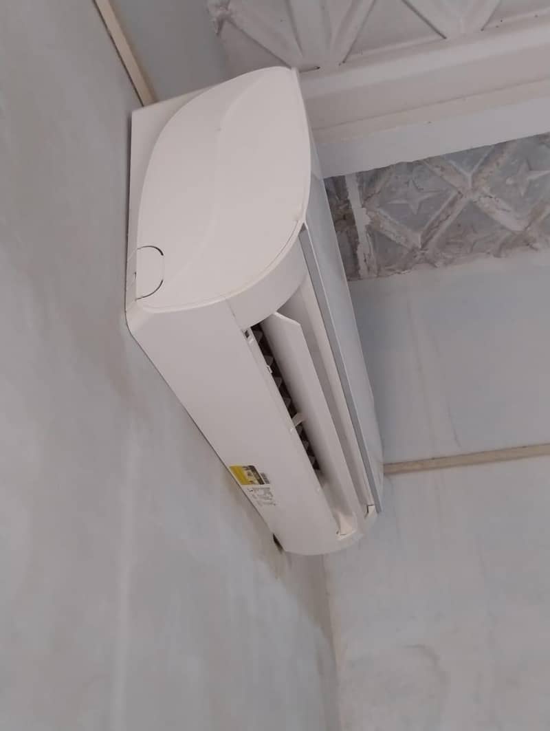 Haier 1 Ton DC Inverter Air Conditioner (Indoor & Outdoor Unit) 1