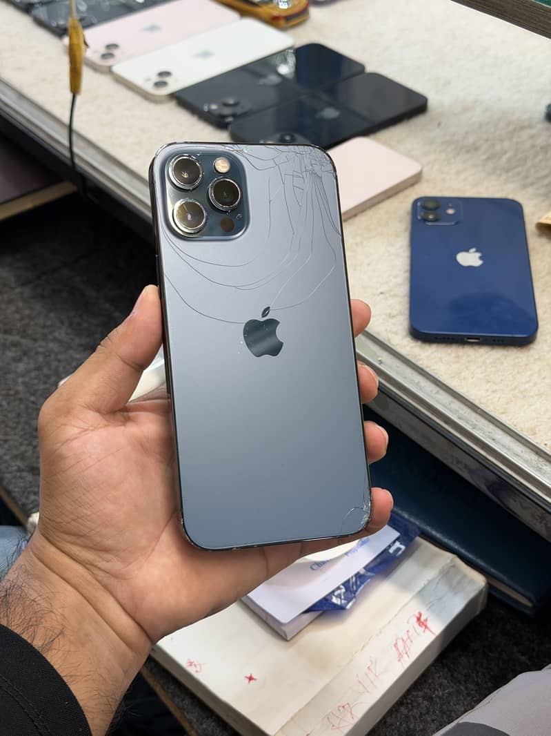 Apple iPhone 12 Pro Max 0