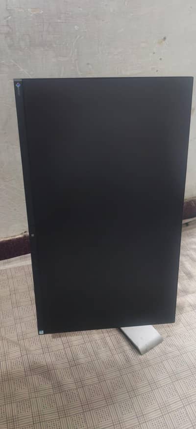 monitor 24 inches