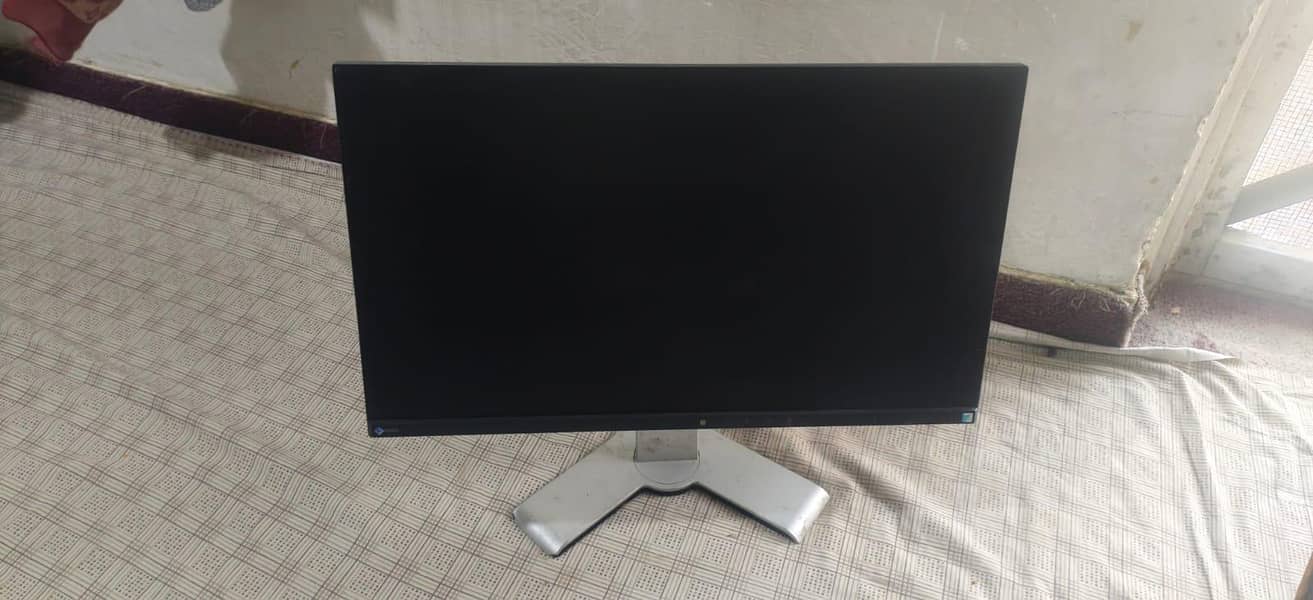 monitor 24 inches 3