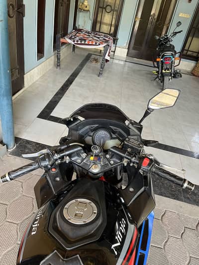 Ninja zx6r