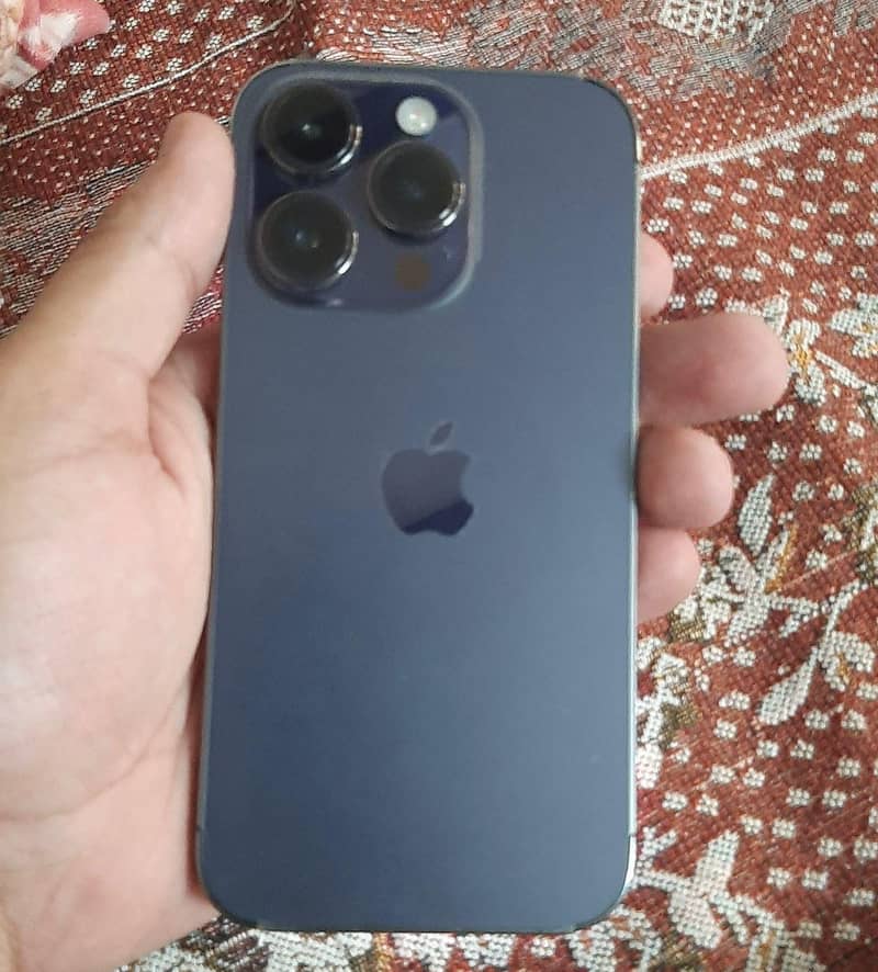 Apple iPhone 14 Pro 3