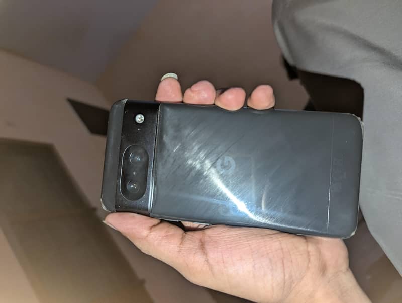 Google Pixel 8 2