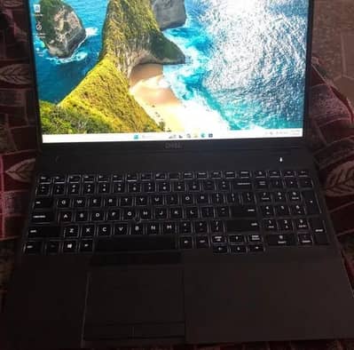 Dell precision 3540 i7 8 gen 16 gb 256 gb workstation