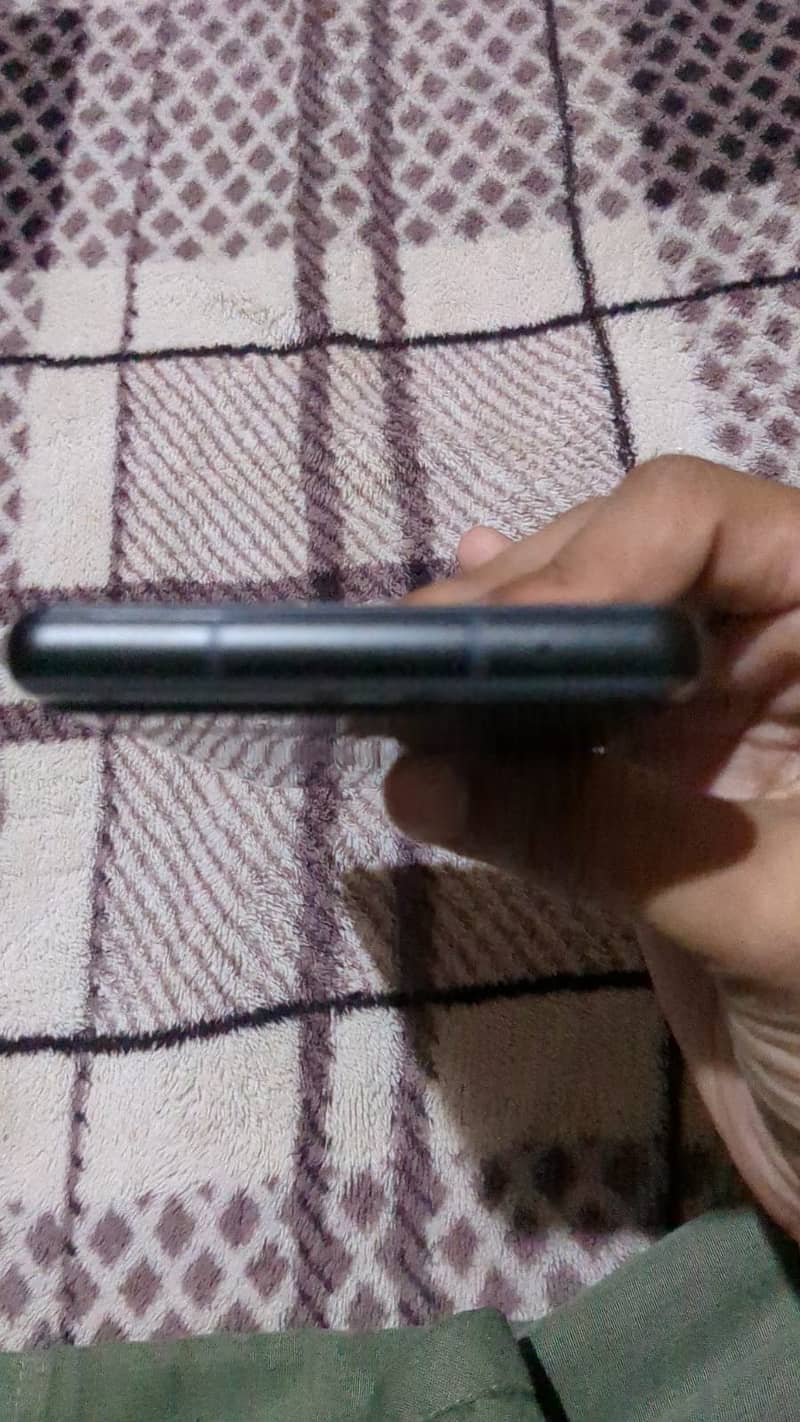Google Pixel 6a 4