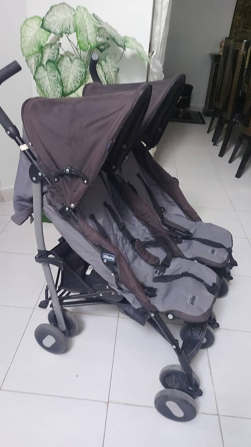 Chicco Echo Twin Stroller 1