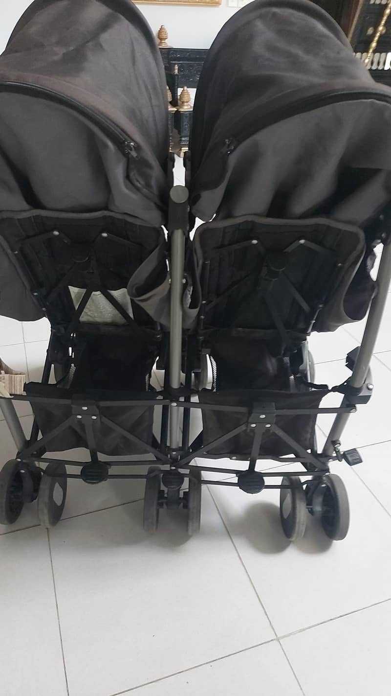 Chicco Echo Twin Stroller 2