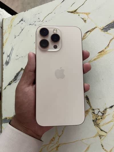 Apple iPhone 16 Pro Max