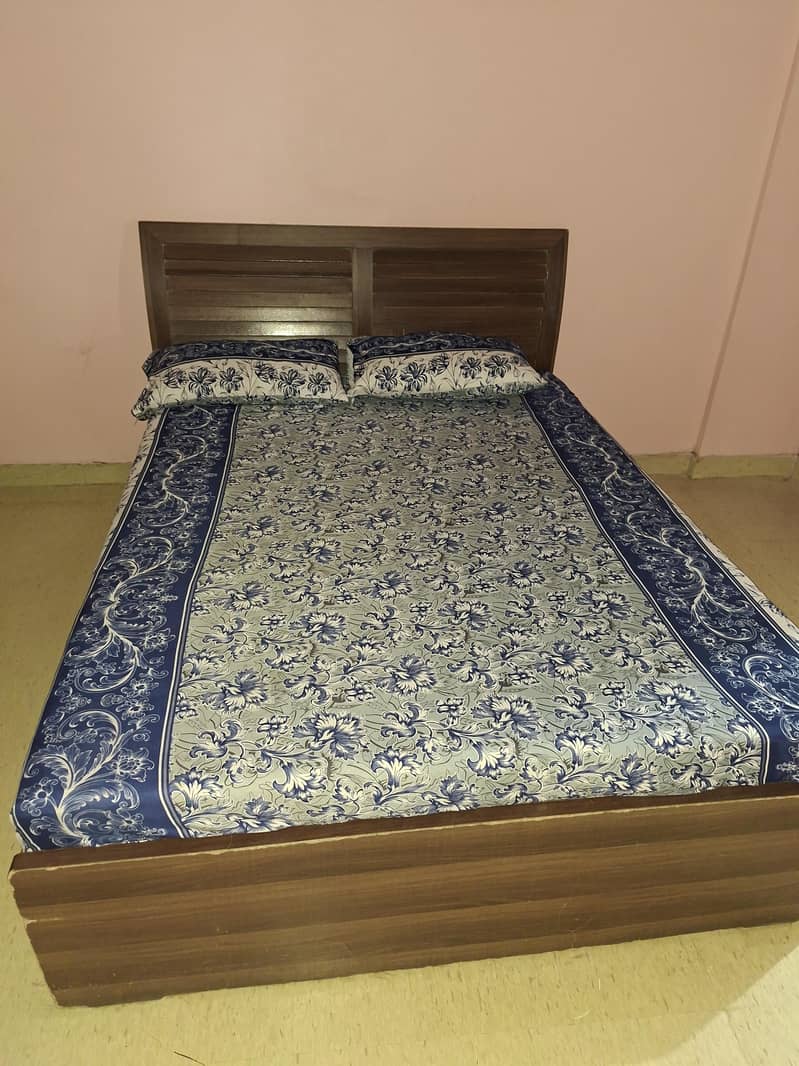 Solid Queen Size Bed Frame + Comfortable Mattress Set 2