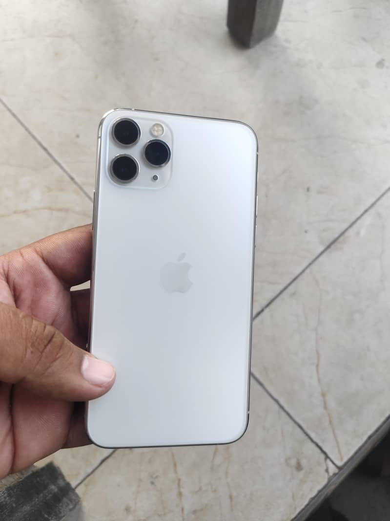 Apple iPhone 11 Pro 0