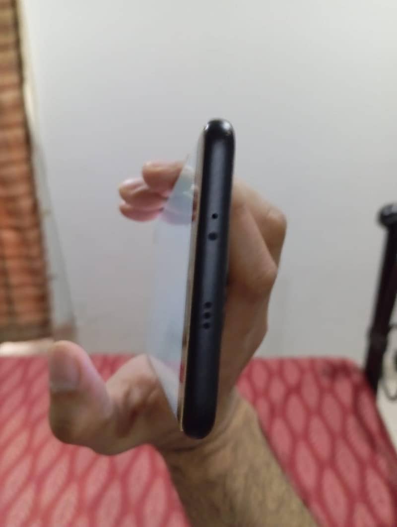 Xiaomi Redmi Note 14 4