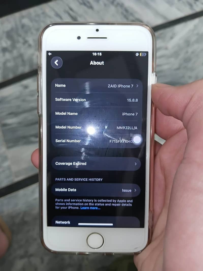 Apple iPhone 7 1