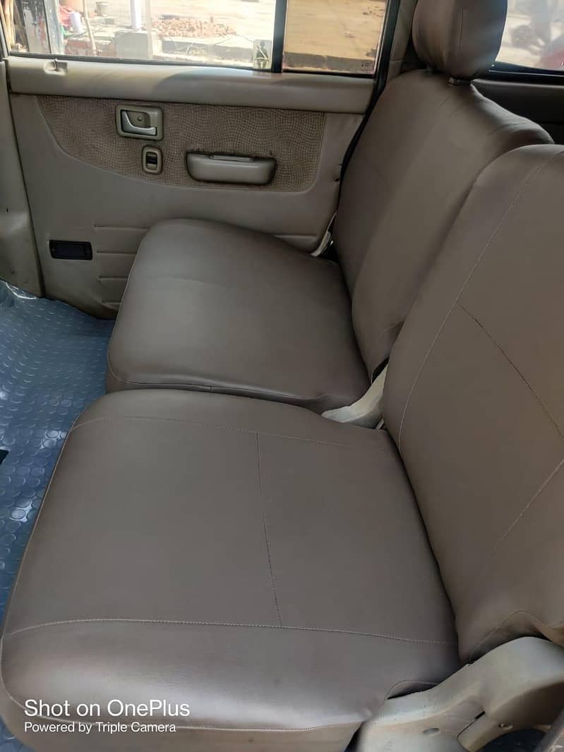 Suzuki APV 2005 2