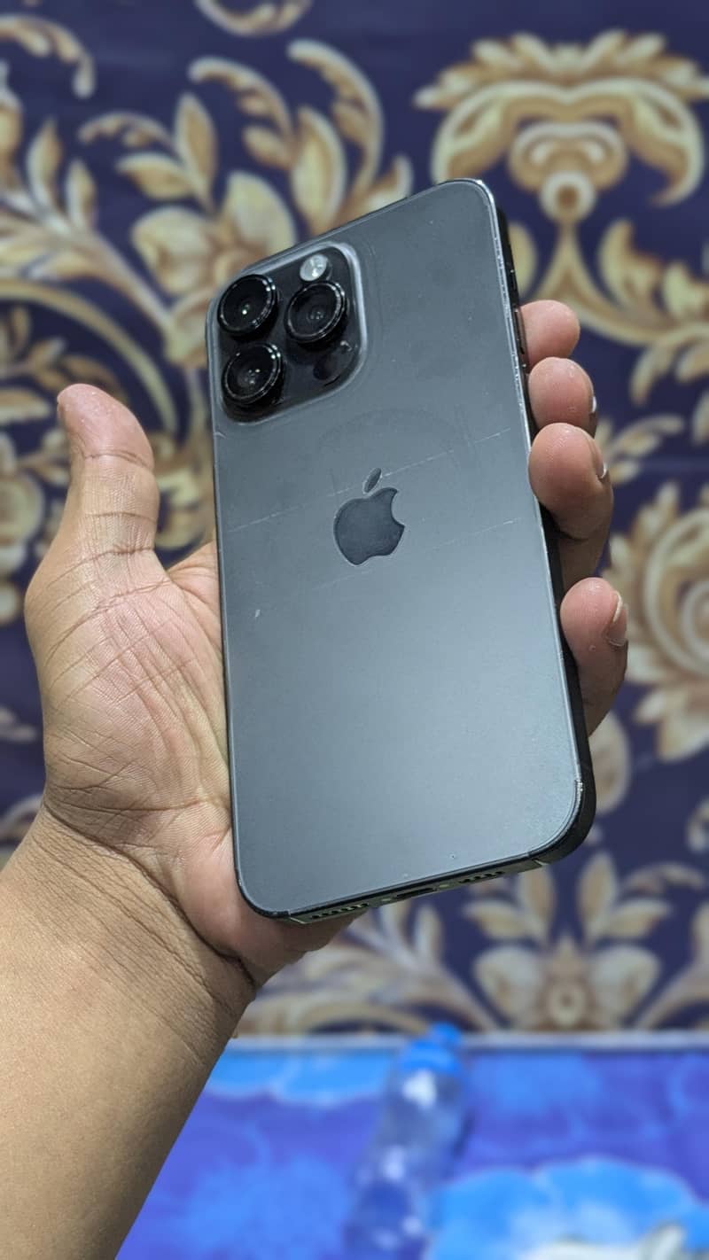 Apple iPhone 14 Pro Max 2