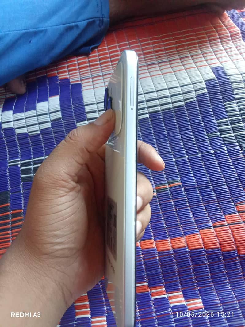 Tecno Spark 30 1