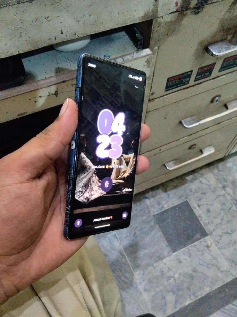 Google Pixel 6a 1