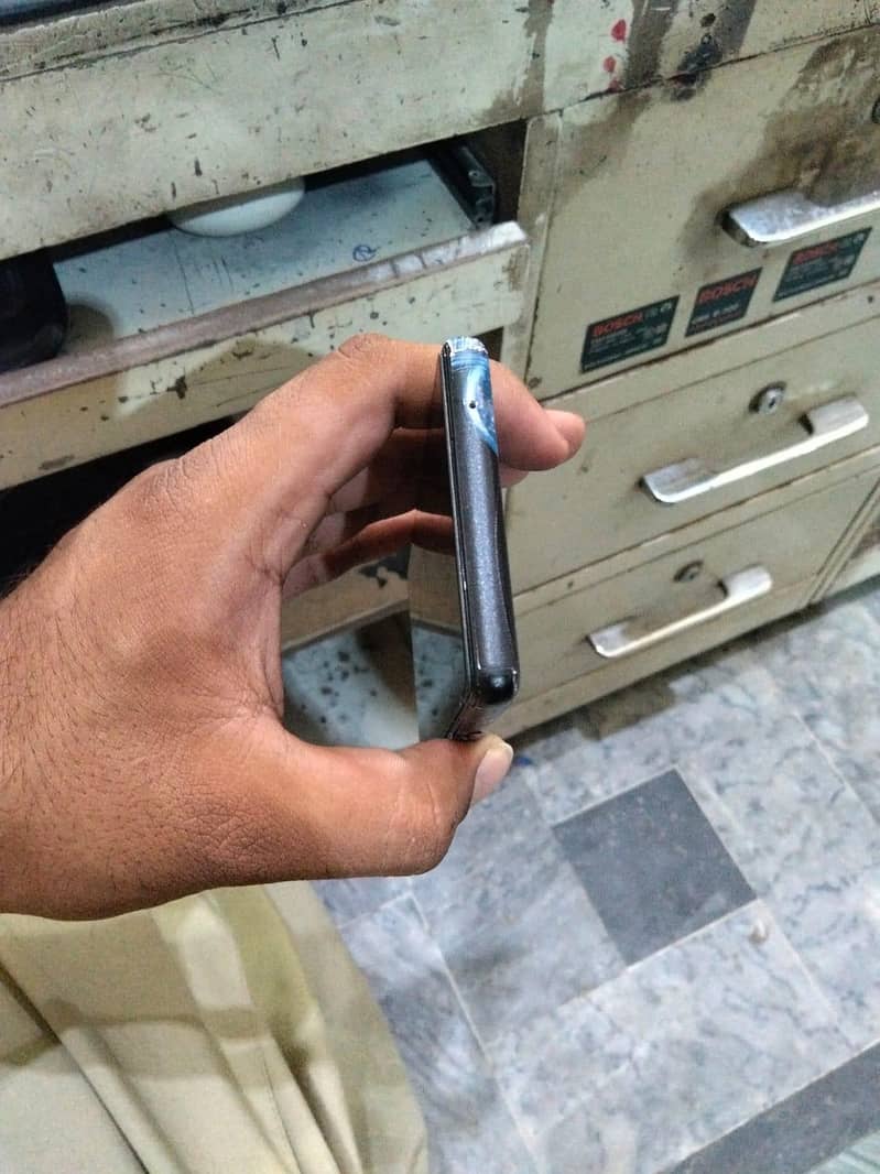Google Pixel 6a 3