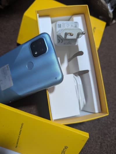 Realme C21 4/64 full box