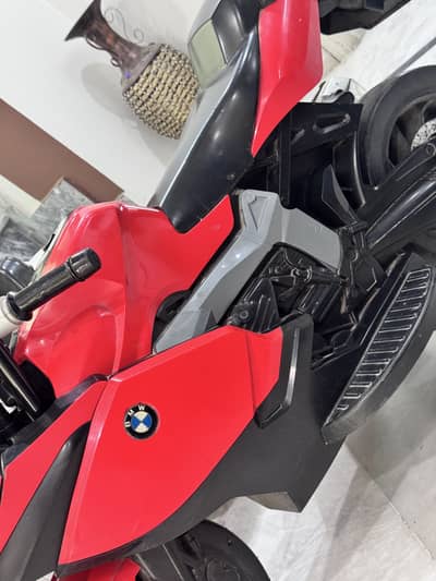 BMW heavy bike