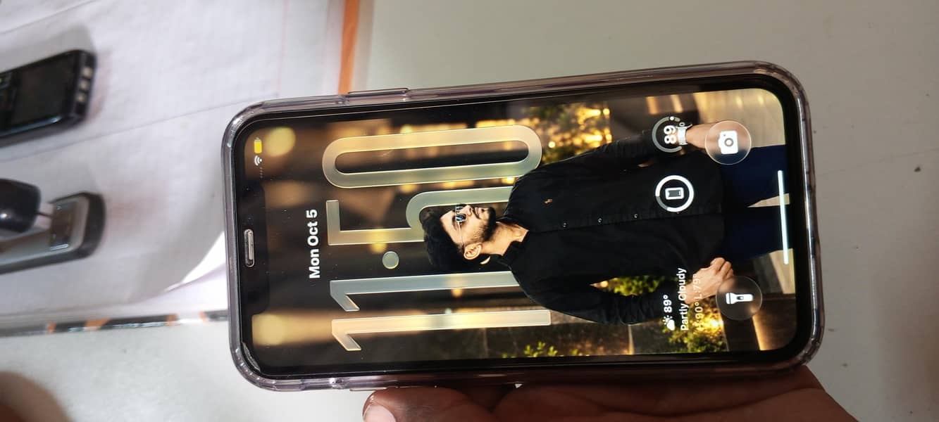 Apple iPhone 11 2