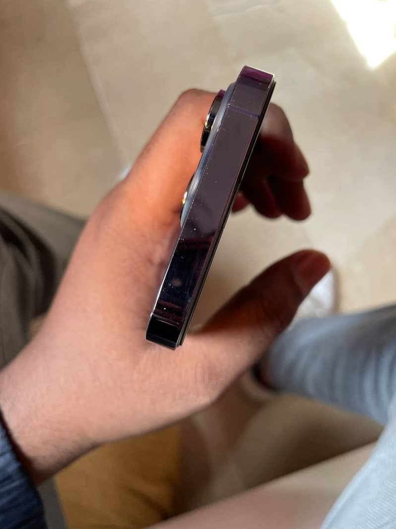 Apple iPhone 14 Pro 4