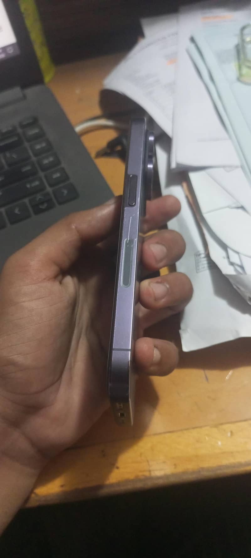 Apple iPhone 14 Pro 2