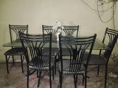 Dianing Table