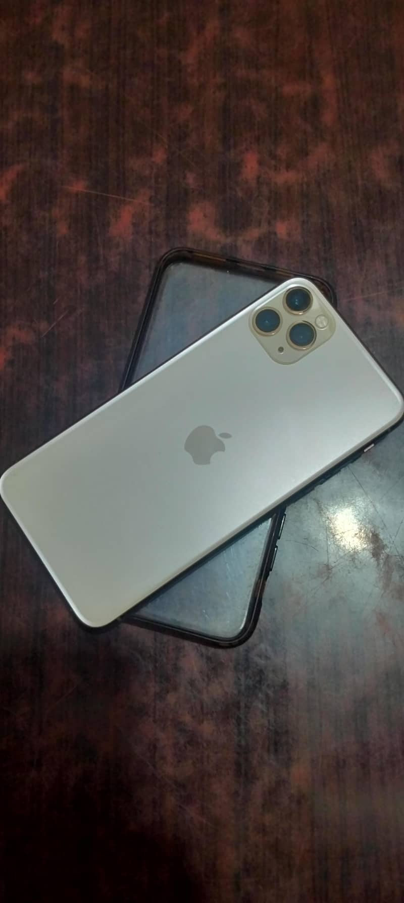 Apple iPhone 11 Pro Max 5
