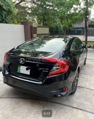 Honda Civic Oriel 2019