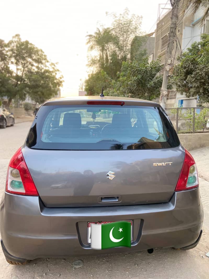 Suzuki Swift 2011 8