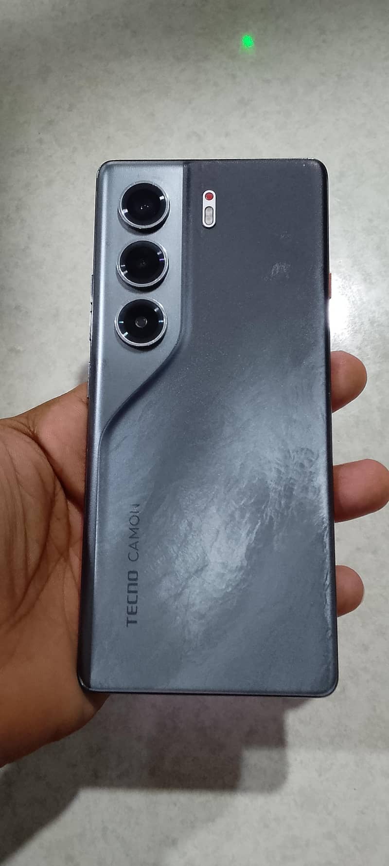 Tecno CAMON 40 Pro 0