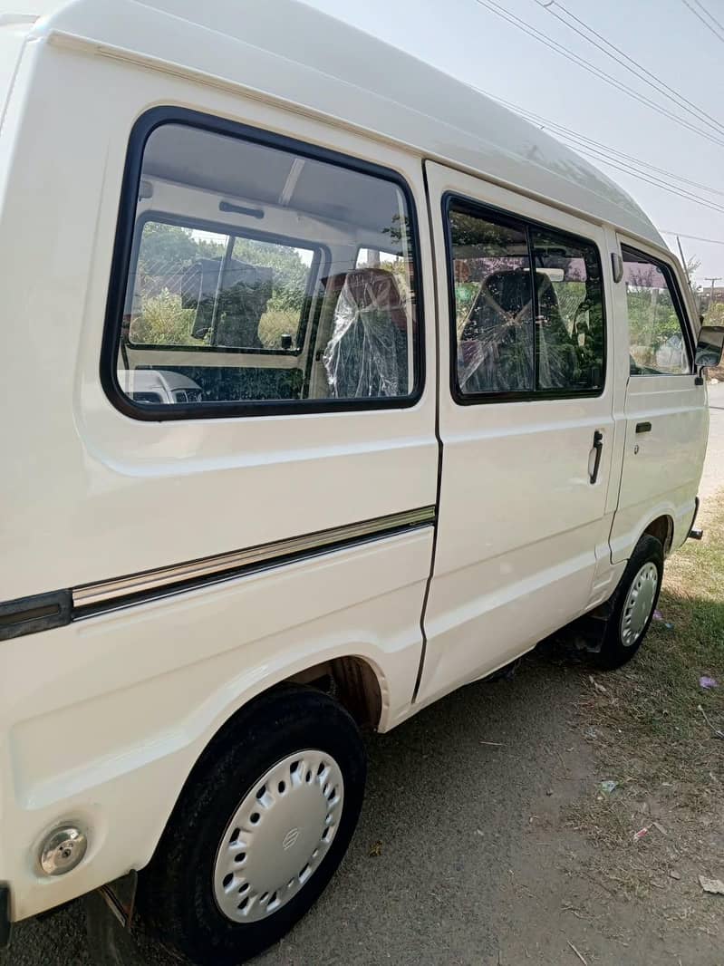 Suzuki Bolan 2016 3
