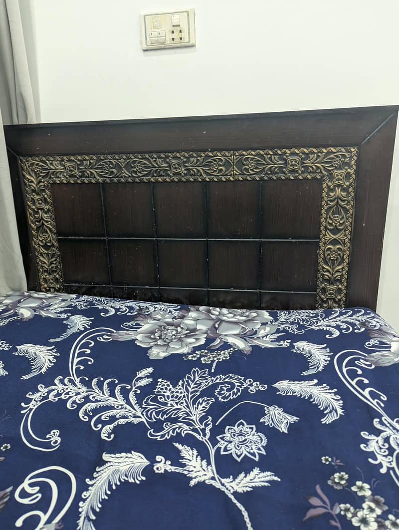 single bed 0