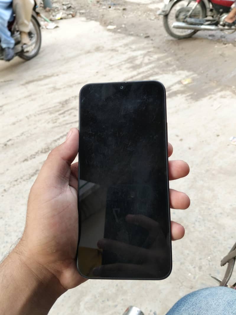 Realme C15 3
