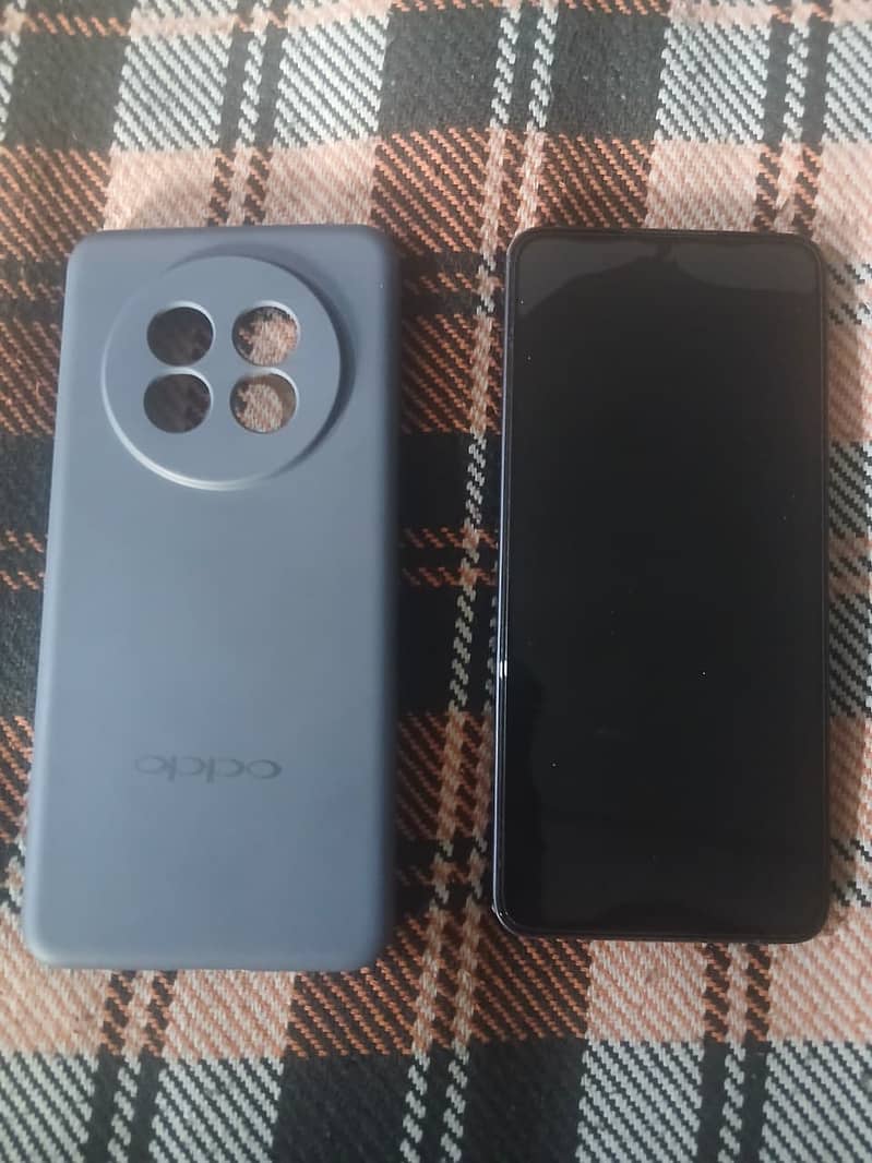 Realme 13 Plus 2