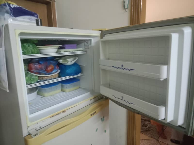 Dawlance Refrigerator 2