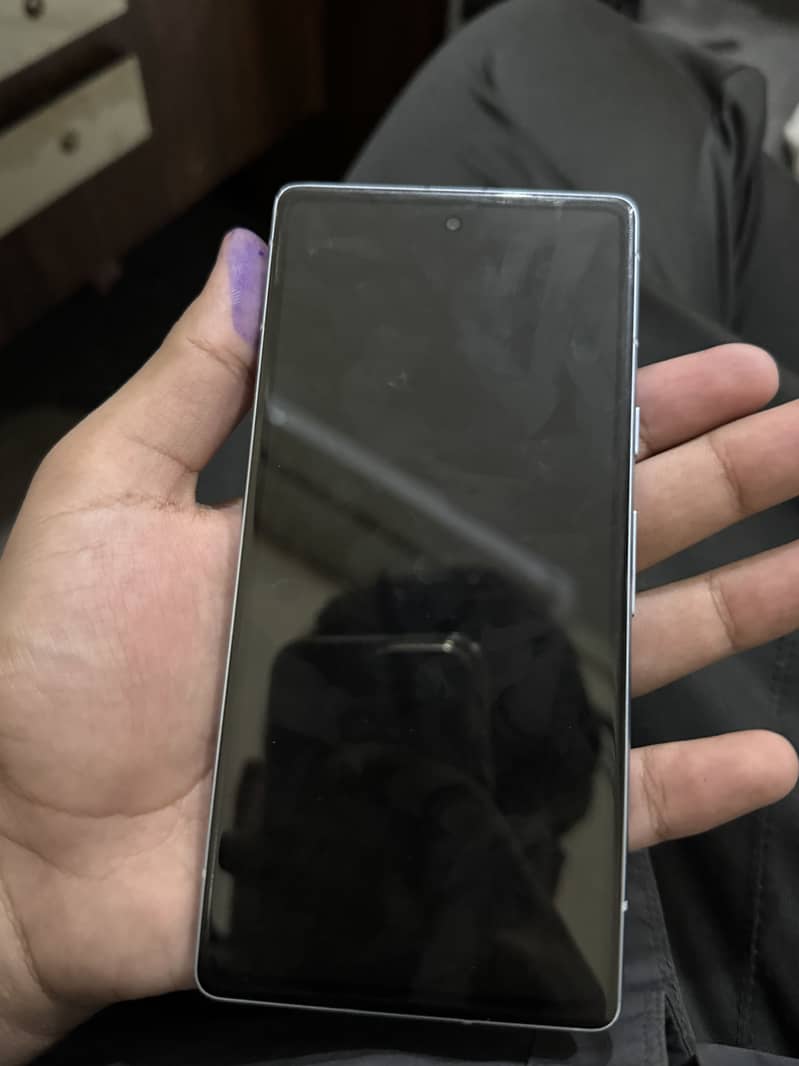 Google Pixel 7a 4