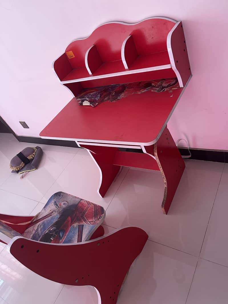 Kids study table 1