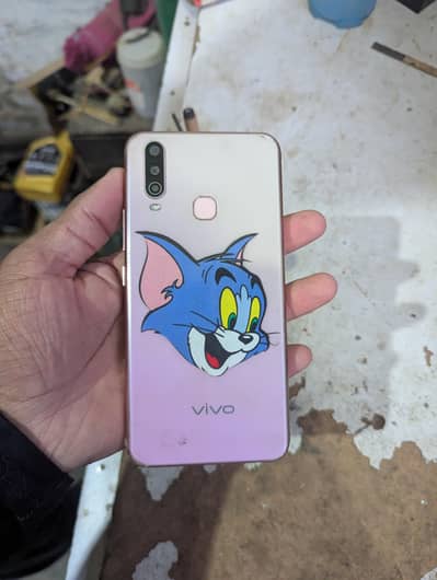 Vivo Y17