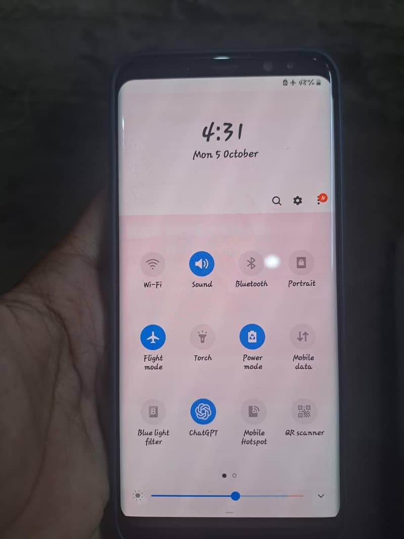 Samsung Mobile S8 Plus 3