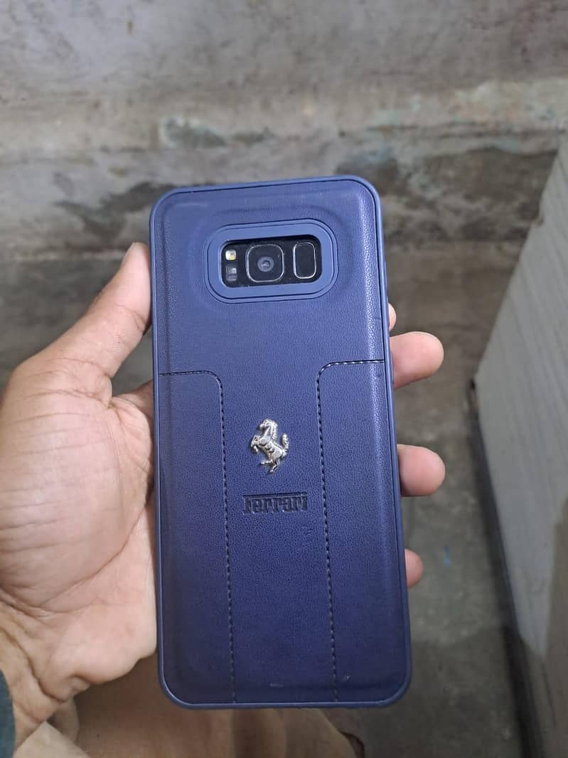 Samsung Mobile S8 Plus 4