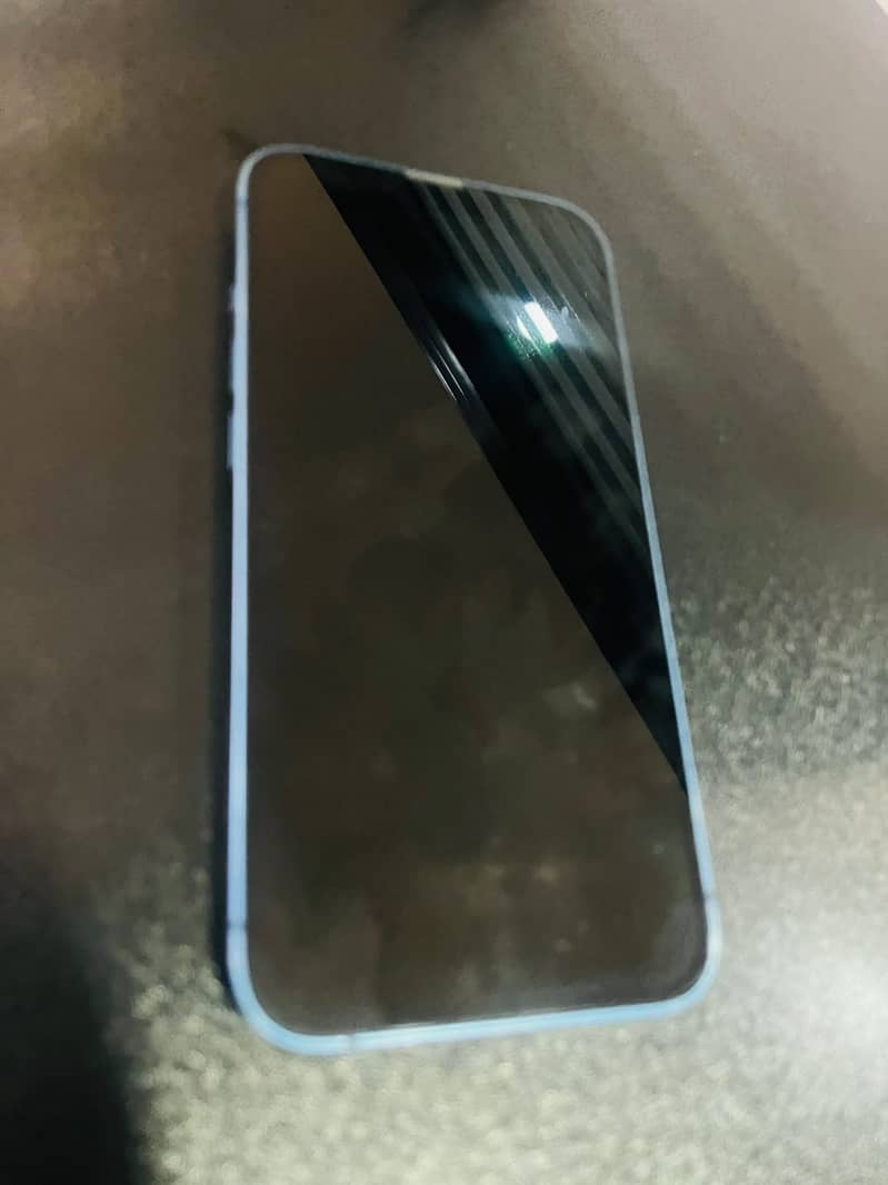 Apple iPhone 13 1