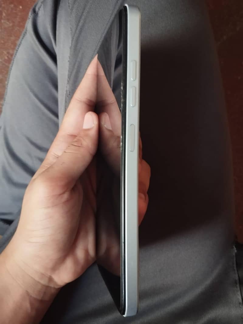 Tecno Spark Go 2