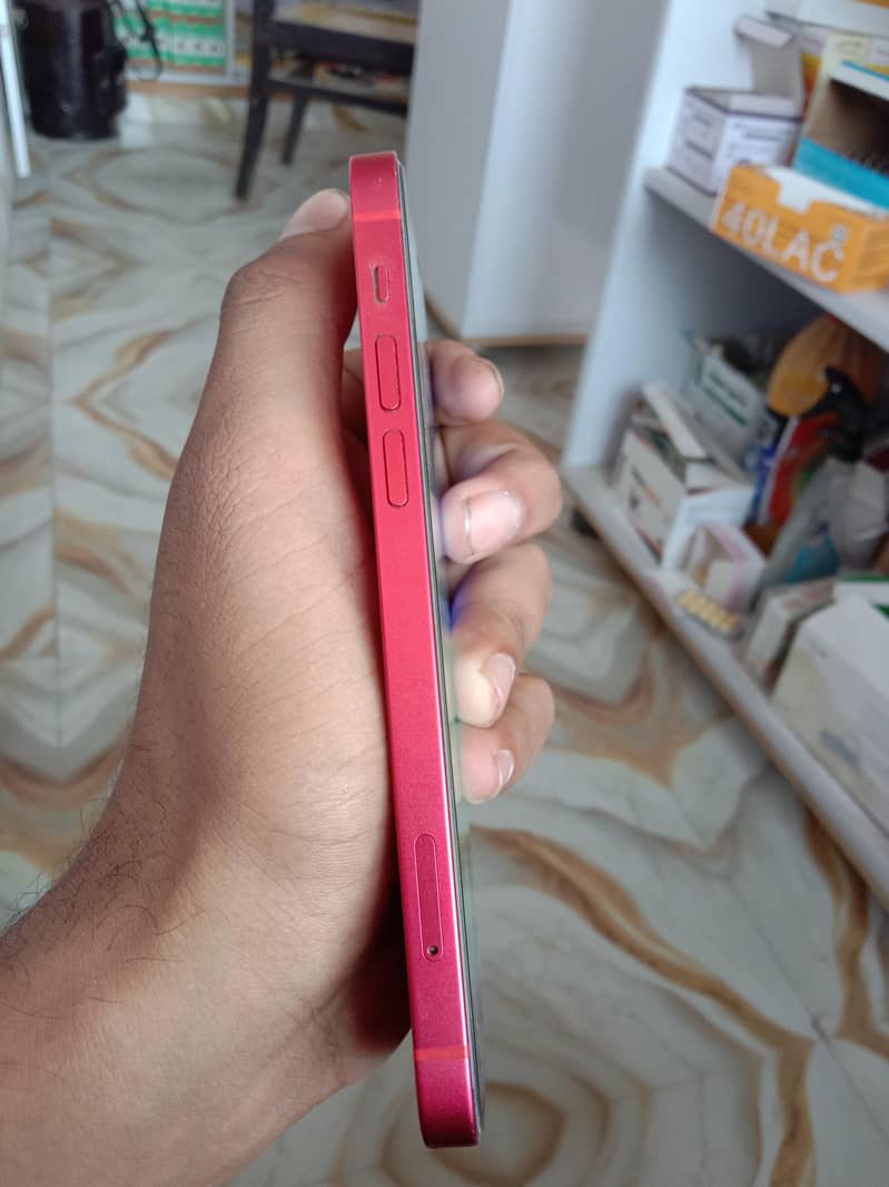 Apple iPhone 12 3