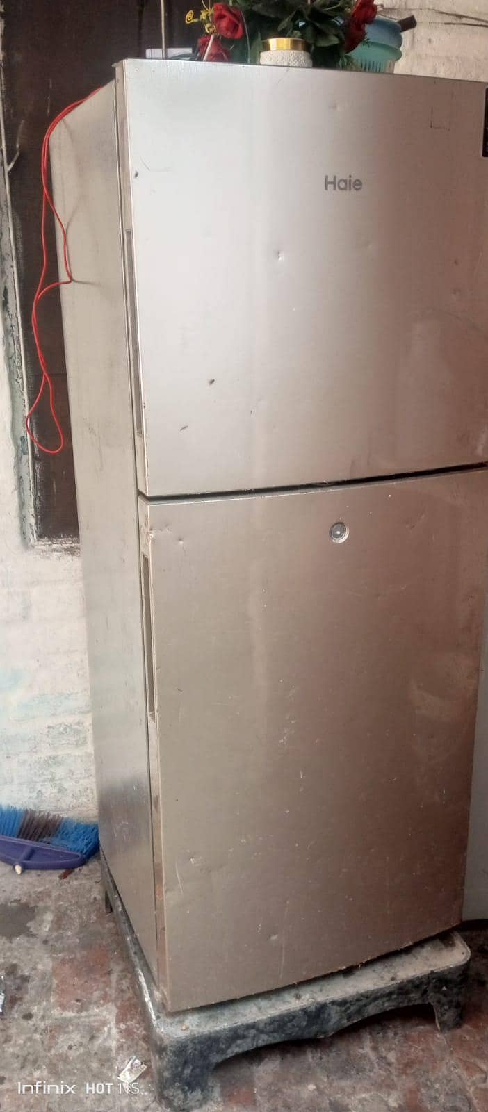fridge(Haier) 0